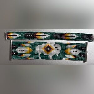 COPY - Made of American bracelet with a buffalo on it